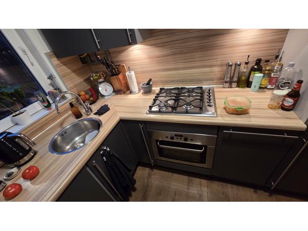 Volledige keuken gratis af te halen