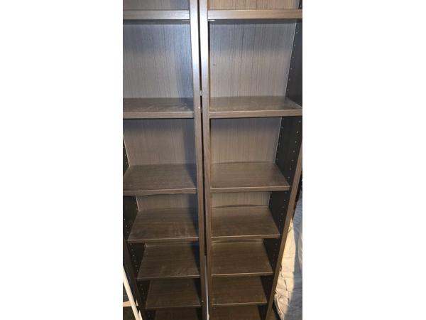 2 Zwarte Ikea Gnedby CD kasten