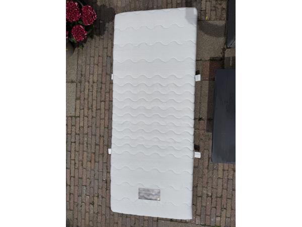 Matras 80x200 Silver Pocket Deluxe Foam Extra
