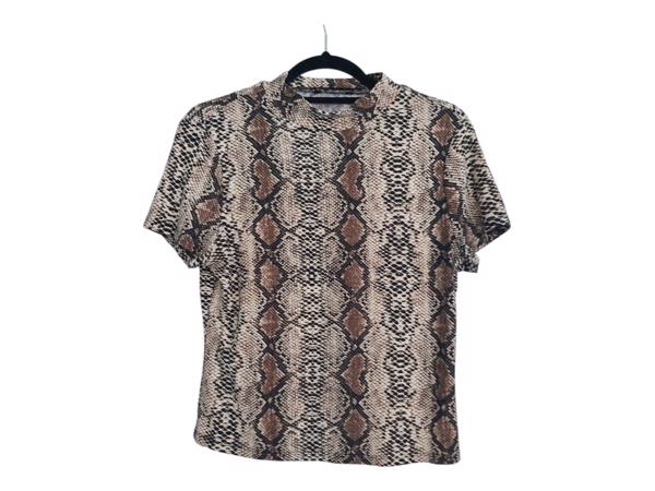 Shirt stretchy slangenprint cr&#xE8;me bruin M