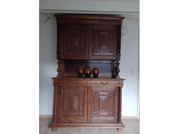 Fraaie antieke buffetkast