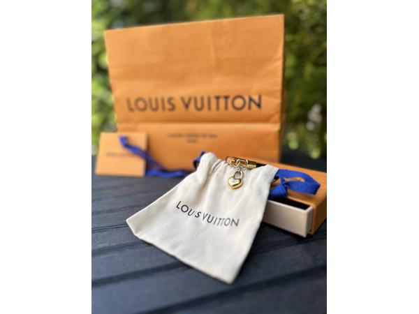 kiezen Plagen Schurk Crazy in Lock charm Louis Vuitton armband in Utrecht - Sieraden en Tassen,  Sieraden - Markanda