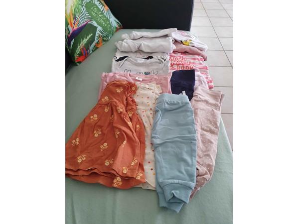 Baby kleding meisjes maat 50/56 paket 16 stuks voor 7 euro
