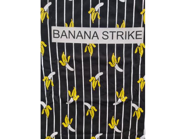 Glo-story t-shirt zwart banana strike S
