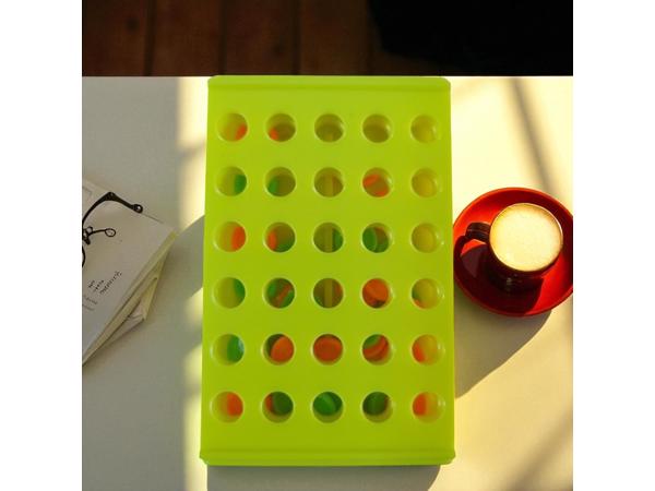 4 op een rij spel , geel mini 7,5cm x 4,5cm