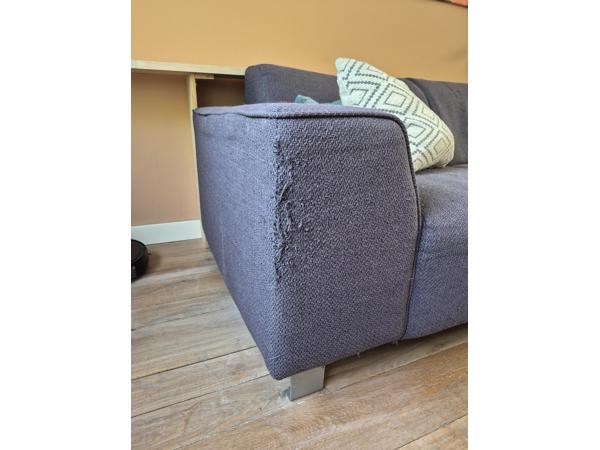 Lounge bank