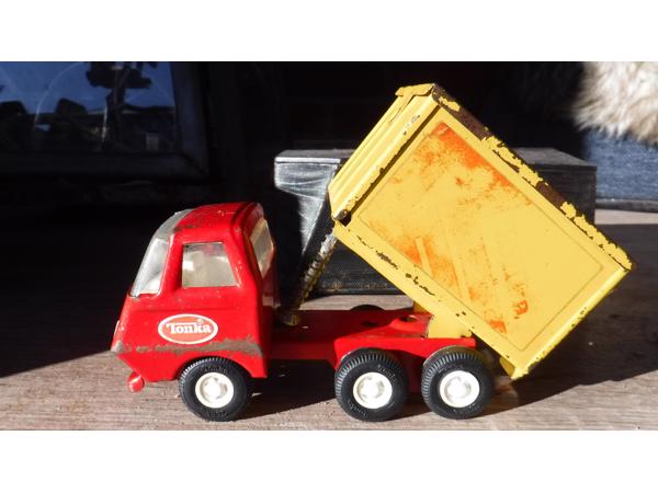 Vintage tonka vrachtwagentje V