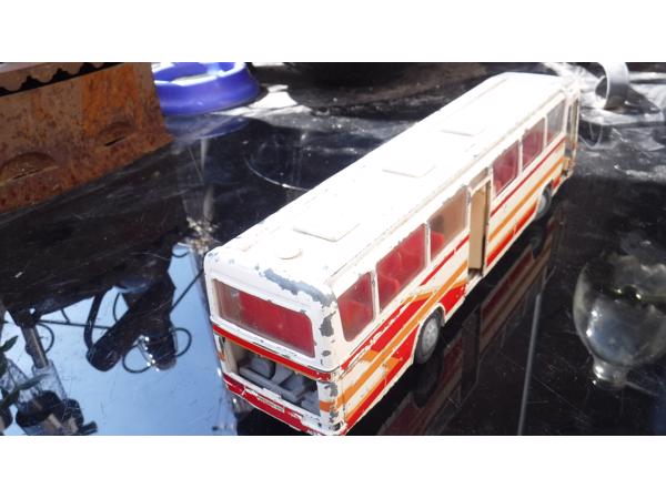 Mercedes 0303 reisbus van conrad H