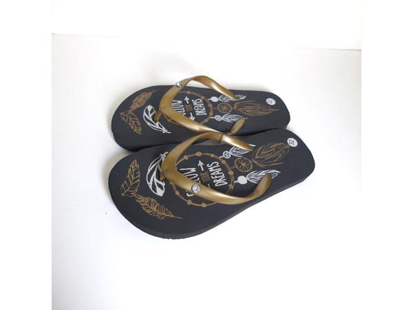Teenslipper zwart goud met strass steentjes 32