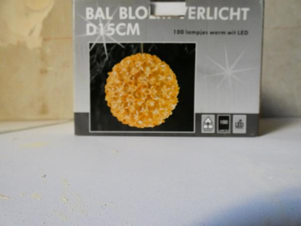 KERST bloemenbal electrisch verlicht (intratuin