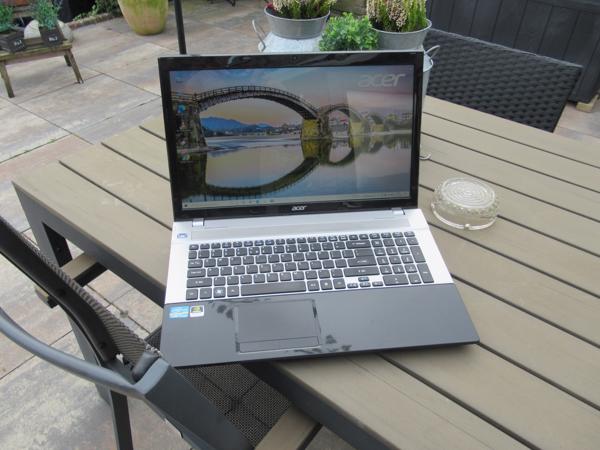 acer aspire v3 731   i7