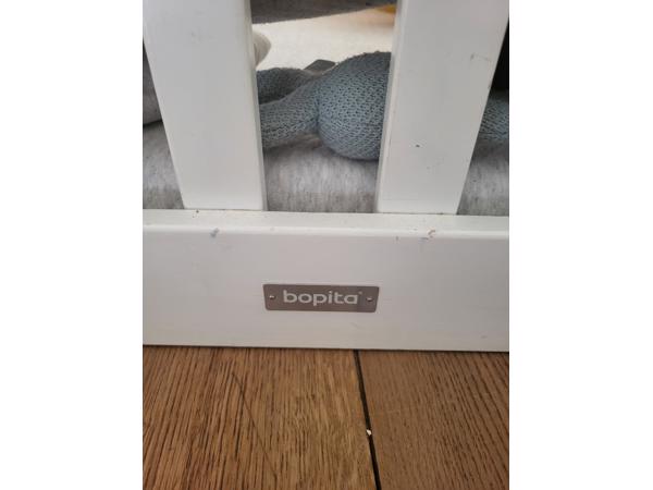 Witte Bopita babybox vierkant