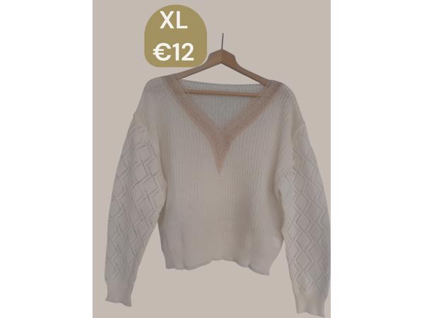 V hals trui creme beige XL