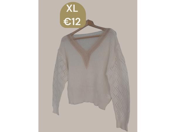 V hals trui creme beige XL