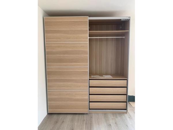 Kledingkast Ikea Pax, 2 deuren, in perfecte staat.