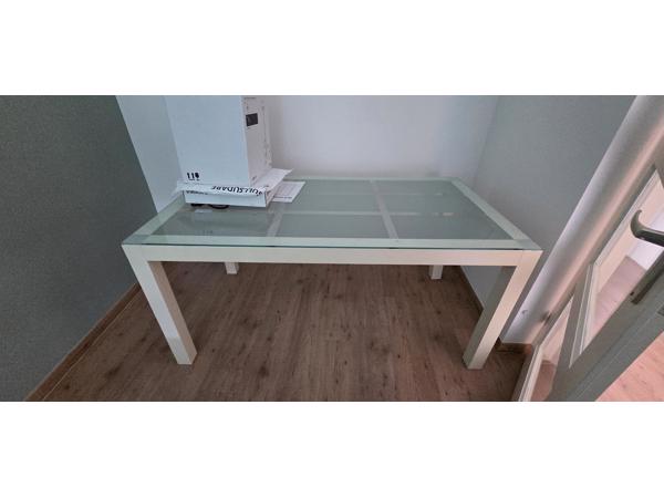 Moderne Tafel met Strak Design