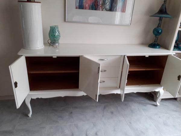Vintage Dressoir, Queen Anne Stijl