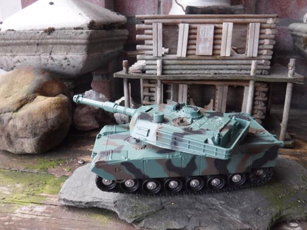 Panter speelgoed tank V