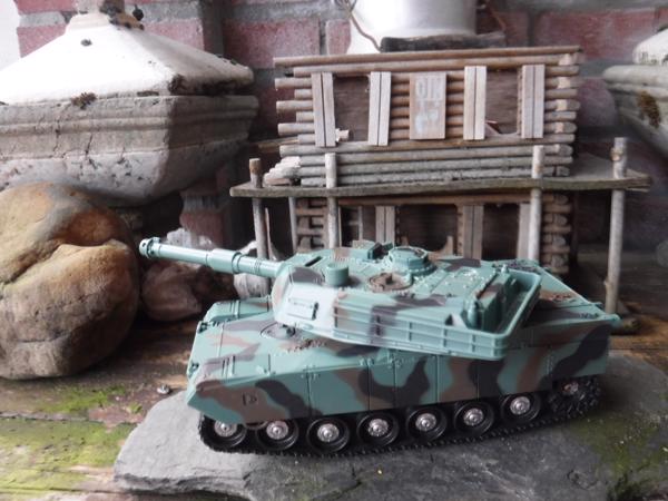 Panter speelgoed tank V