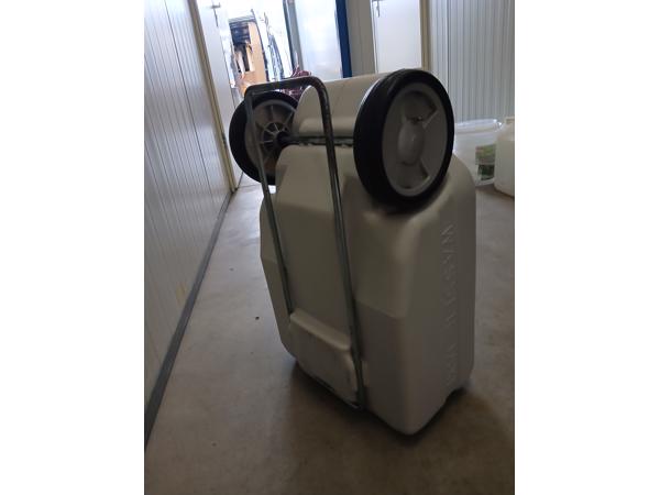 Vuilwatertank
