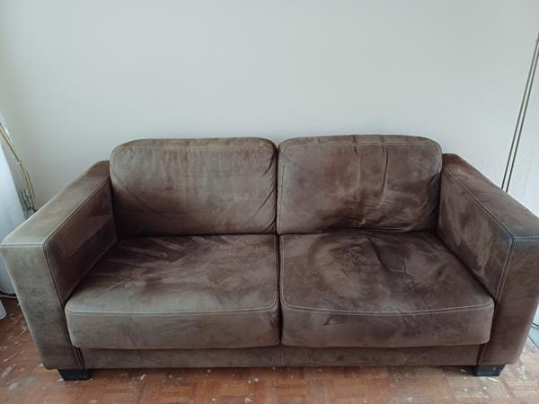 2,5 zits Bank en fauteuil gratis af te halen