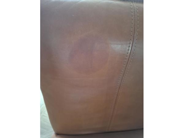 3 leren eetkamerstoelen