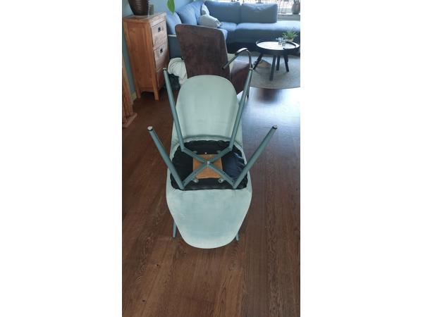 Mooie moderne stoelenset