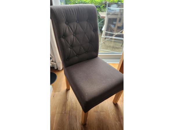 6  mooie eettafel stoelen