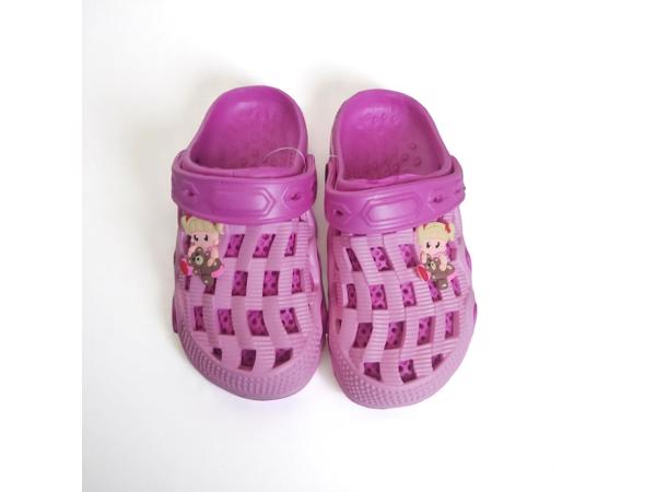 Crocs slipper schoen verticaal pink fuchsia met meisje 31
