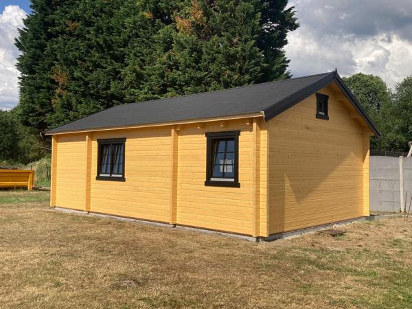 MAATWERK: blokhutten, woonunits, bijgebouwen.