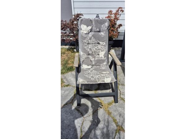 Tuinset, 3 verstelbare stoelen, 3 kussens en tafel 160x90