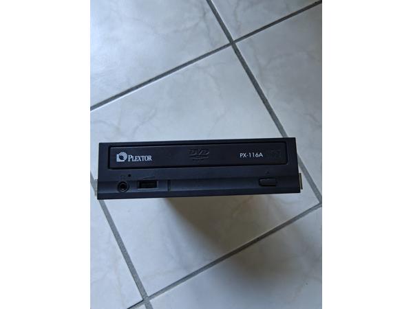 Plextor PX-116A2 16x48x IDE 40-Pin Optical ATA DVD ROM Drive