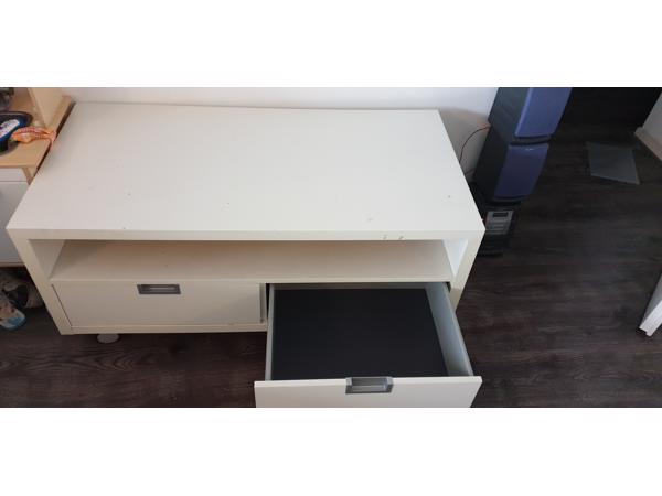 Ikea besta tv meubel, ook te gebruiken als dressoir