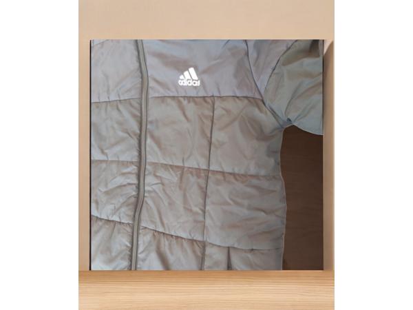 Adidas khaki groene jas 13-14 jaar