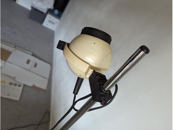 Bollamp aan standaard