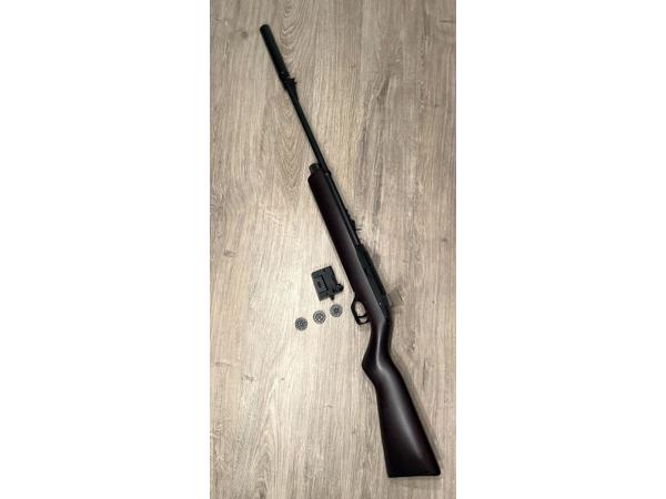 Crosman 1077 wood luchtbuks