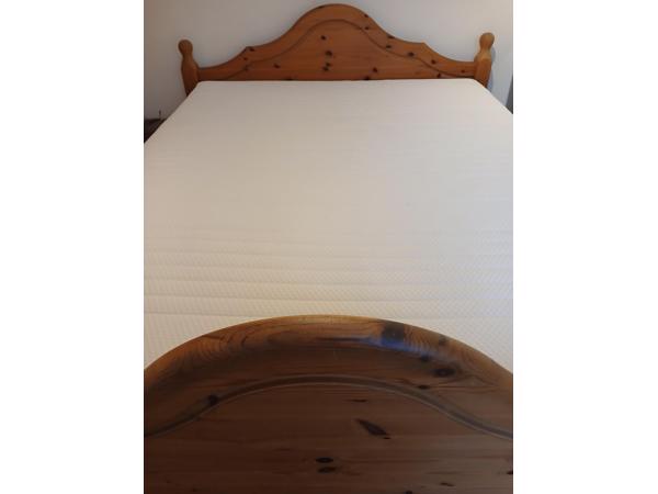 Houten elektrisch verstelbaar bed 180-200 cm