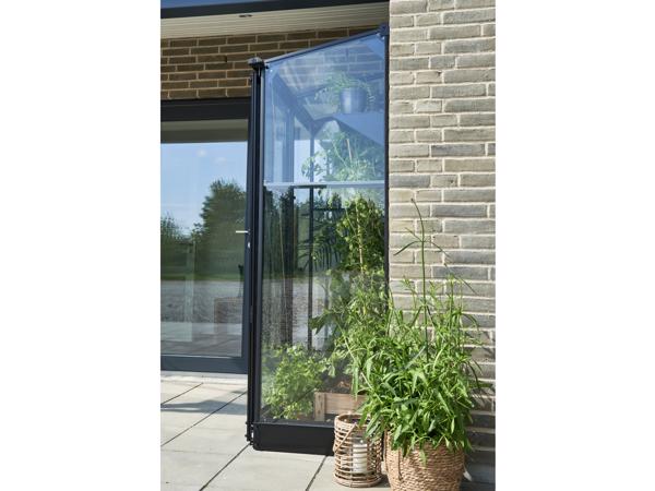 Qube LT 24, zwart, VG 3mm + PC 6 mm