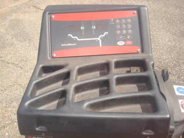 JohnBean B100N Motor balanceermachine