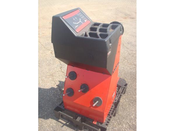 JohnBean B100N Motor balanceermachine
