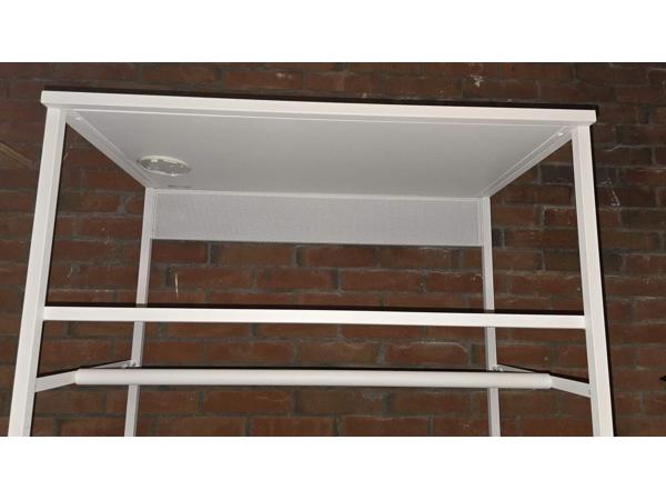 Witte open garderobe kast