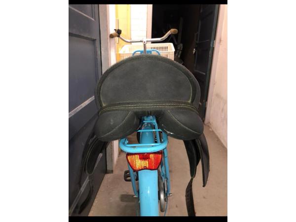 Premiere quality saddlery dressuurzadel