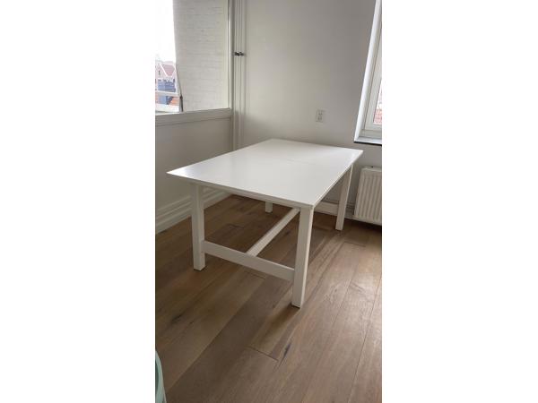 Uitschuifbare eettafel