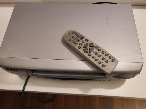 Ouderwets, maar prima werkende Video Recorder