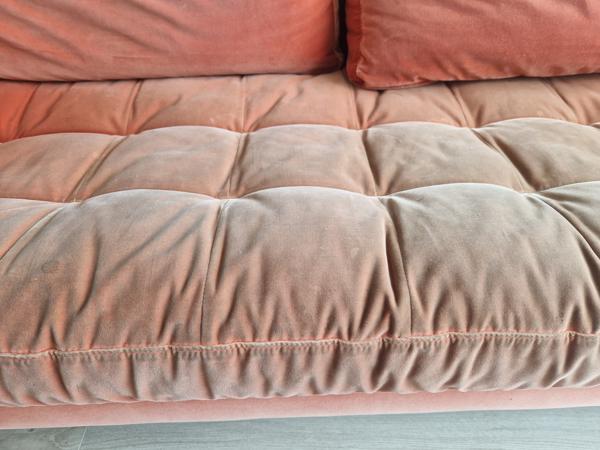 Fluwelen driezitsbank (kleur burnt orange)