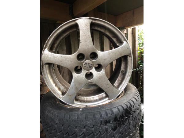 Volvo V50 en V70 wintervelgen 17 inch + 8 andere velgen