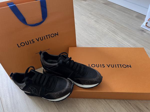 legering vliegtuigen gastheer Louis vuitton 1:1 sneakers in Haarlem - Kleding Dames, Schoenen en Beenmode  - Markanda