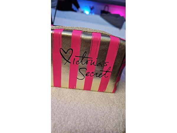 Victoria secret toilettas Donker roze/Goud