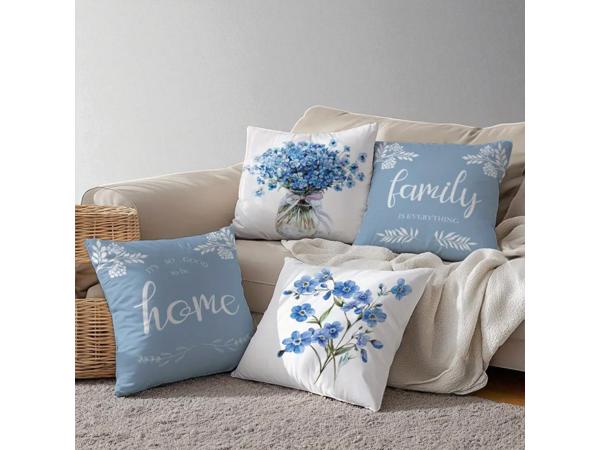Set van 4 kussenhoezen lichtblauwe flowers met tekst 45x45cm
