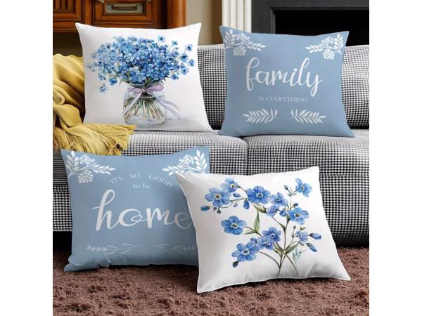 Set van 4 kussenhoezen lichtblauwe flowers met tekst 45x45cm